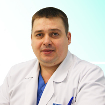Лавров Роман Николаевич, хирург