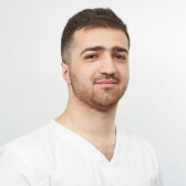 Юсибов Байрам Аразович, стоматолог-хирург