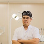 Лобецкий Олег Александрович, стоматолог-ортопед