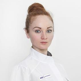 Нилова Наталья Михайловна, стоматолог-терапевт