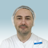 Исмаилов Роберт, стоматолог-хирург