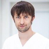 Бородин Денис Владимирович, стоматолог-хирург