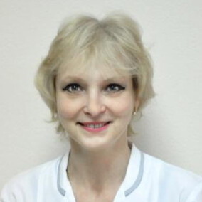 Анчутина Жанна Юрьевна, стоматолог-терапевт