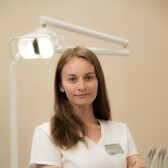 Огурцова Полина Сергеевна, стоматолог-терапевт