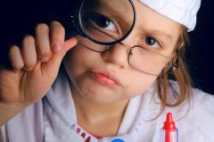 Кто такой ЛОР и зачем ему зеркальце?