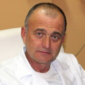 Хаценко Игорь Евгеньевич, офтальмолог