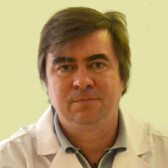 Хусаинов Искандер Михайлович, невролог