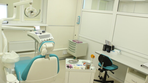Стоматология «Зубной техник»