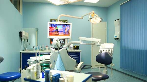 Клиника современной стоматологии «Provident»