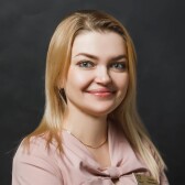 Малышева Оксана Евгеньевна, стоматолог-терапевт