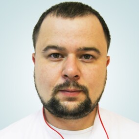 Майборода Александр Владимирович, стоматолог-хирург