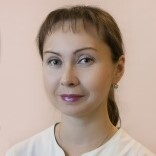 Ничепорчук Лейла Ринатовна, офтальмолог-хирург