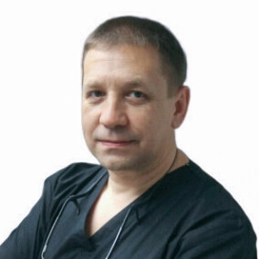 Ванюков Вадим Владимирович, стоматолог-хирург