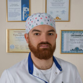 Рамазанов Анвар Сиярович, стоматолог-терапевт
