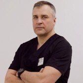 Хохряков Сергей Владимирович, стоматолог-хирург