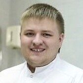 Татарников Игорь Валерьевич, стоматолог-терапевт