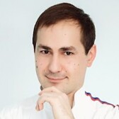 Кадиев Рашид Магомедович, стоматолог-терапевт