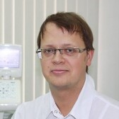 Ермак Е. Ю., имплантолог