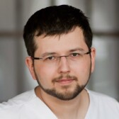Мокроусов Алексей Игоревич, имплантолог