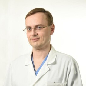 Аксенов Юрий Анатольевич, невролог