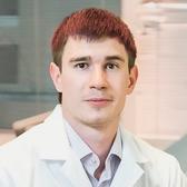 Маслов Александр Александрович, хирург