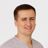 Миронов Станислав Вячеславович, стоматолог-хирург
