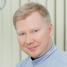 Ильин Михаил Викторович, стоматолог-терапевт