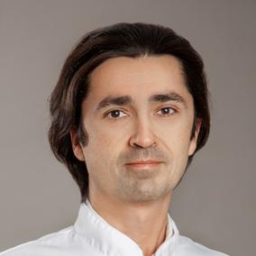 Агаханян Ашот Романович, сосудистый хирург