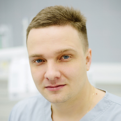 Нагайко Александр Евгеньевич, имплантолог