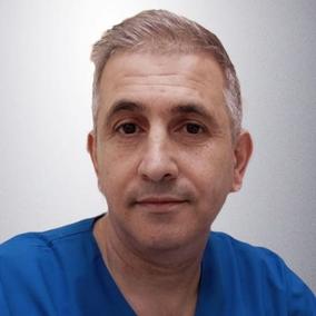Салман Махмуд Хасанович, ортопед