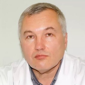 Стоюхин Роман Анатольевич, уролог