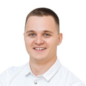 Черкасов Артем Юрьевич, стоматолог-хирург