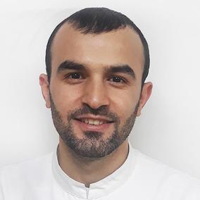 Алибеков Махач Шамилович, стоматолог-хирург