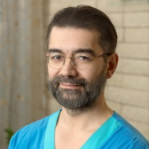 Яхонтов Андрей Владимирович, пластический хирург