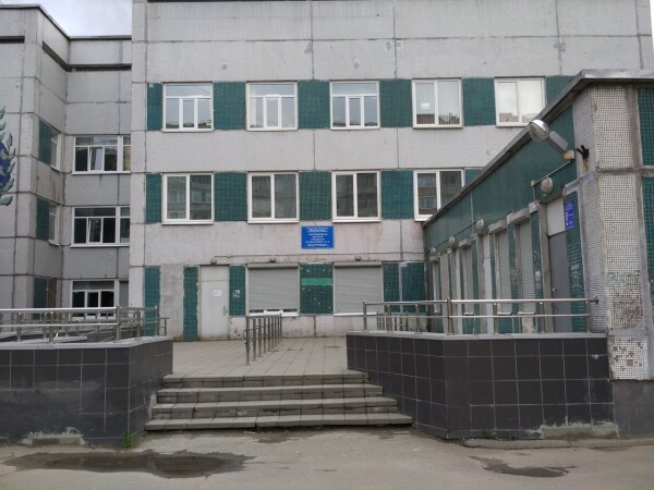 Детская поликлиника №3 на Суворова (ранее детская поликлиника №4)