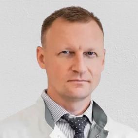 Ушаков Николай Геннадьевич, пластический хирург