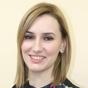 Соловьева (Ужакина) Анастасия Александровна, стоматолог-хирург