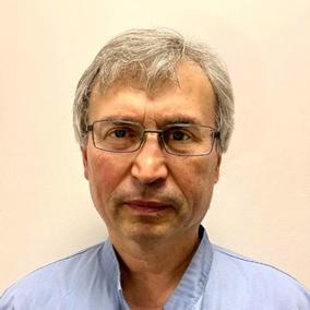 Умаров Эскендер Ахмедович, физиотерапевт