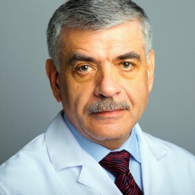 Бугаков Валерий Михайлович, гинеколог
