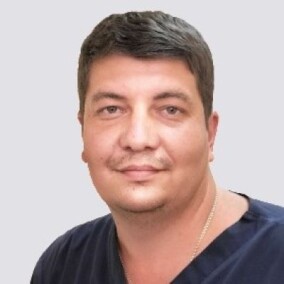 Сураев Дмитрий Владимирович, ортопед