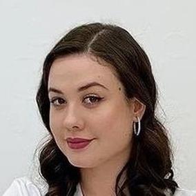 Рейбер-Австрийская Алиса Алексеевна, косметолог