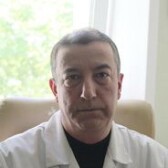Новожилов Дмитрий Евгеньевич, онколог