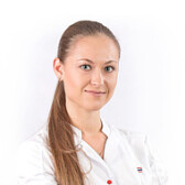 Алабова Надежда Сергеевна, стоматолог-терапевт