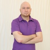 Третьяков Антон Геннадьевич, имплантолог