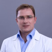 Голованев Павел Сергеевич, пластический хирург