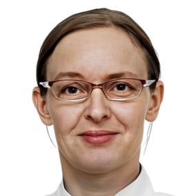 Клевцова Евгения Юрьевна, стоматолог-терапевт