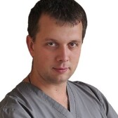 Тепляков Евгений Юрьевич, хирург
