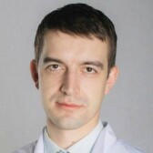 Ефремов Ярослав Юрьевич, травматолог-ортопед