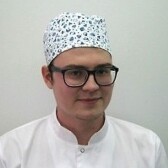 Новиков Илья Вячеславович, стоматолог-хирург