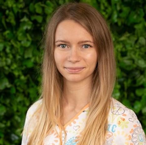 Гаврилова (Попова) Светлана Дмитриевна, стоматолог-терапевт
